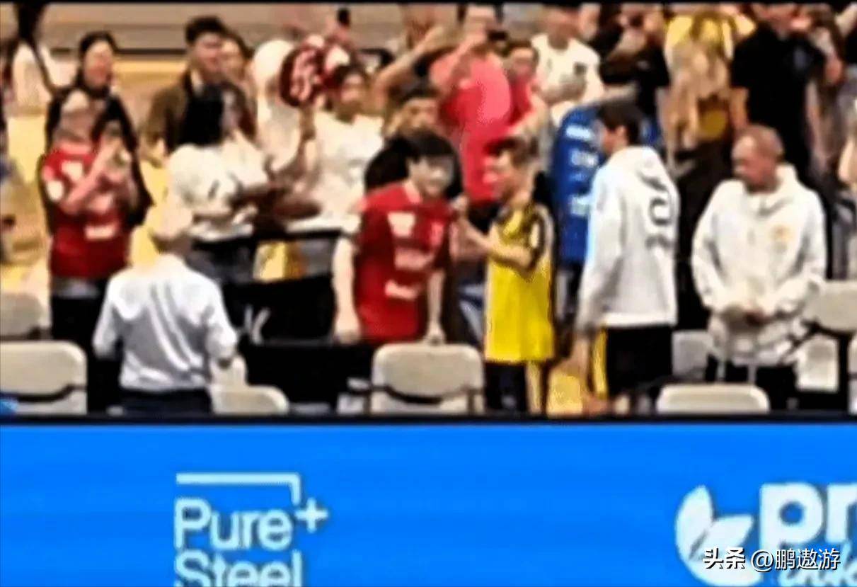 关于波士顿凯尔特人训练开放日,窗口期外线爆发引欢呼,德国杯在即,球探报告显示潜力的信息 关于波士顿凯尔特人训练开放日,窗口期外线爆发引欢呼,德国杯在即,球探报告显示潜力的信息